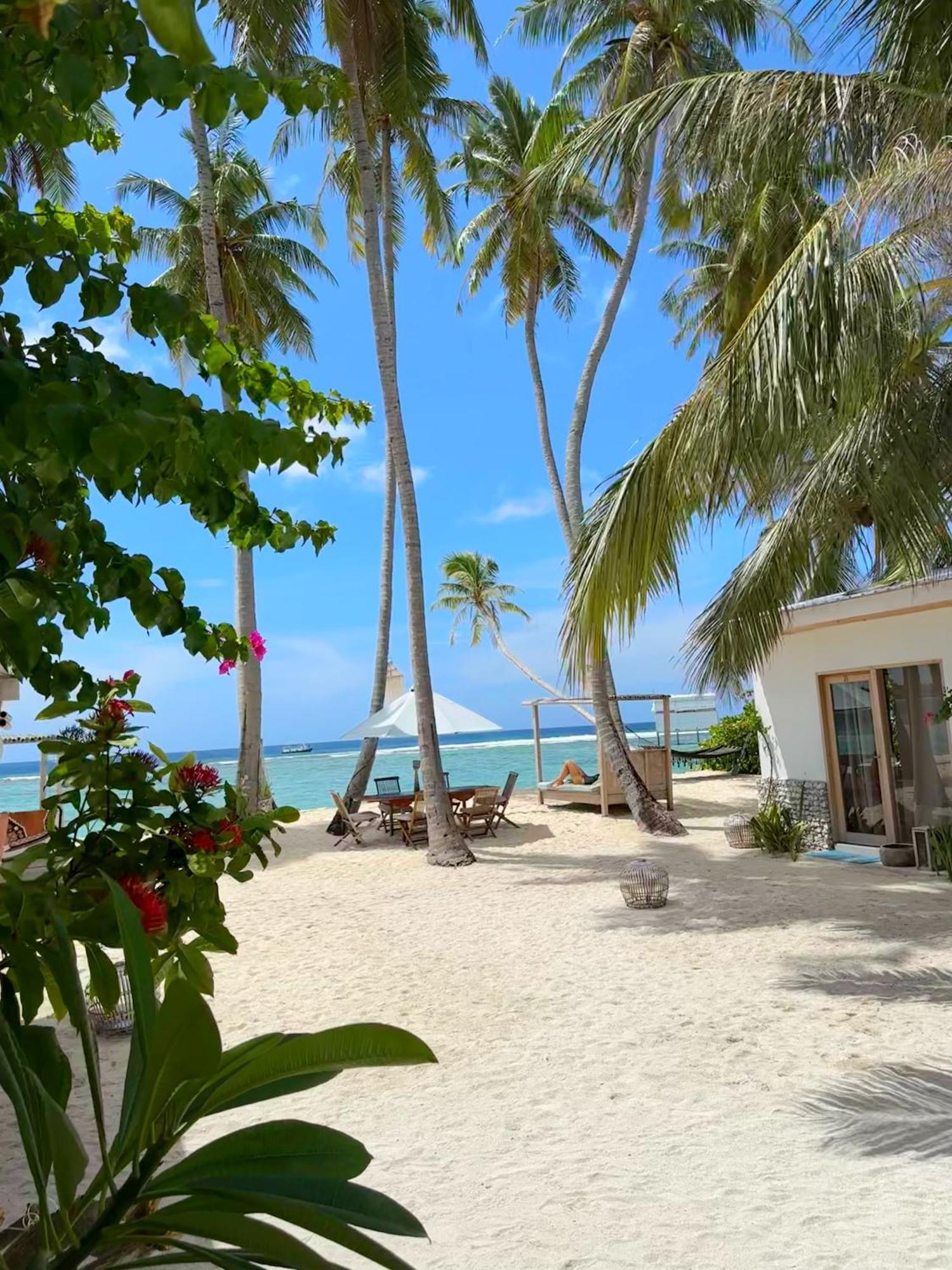 Met House * Thulusdhoo